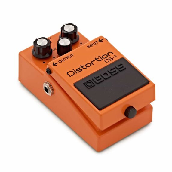 Boss DS-1 effects pedal - angle