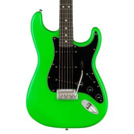 Fender Limited Edition Player Stratocaster®, Ebony Fingerboard, Neon Green