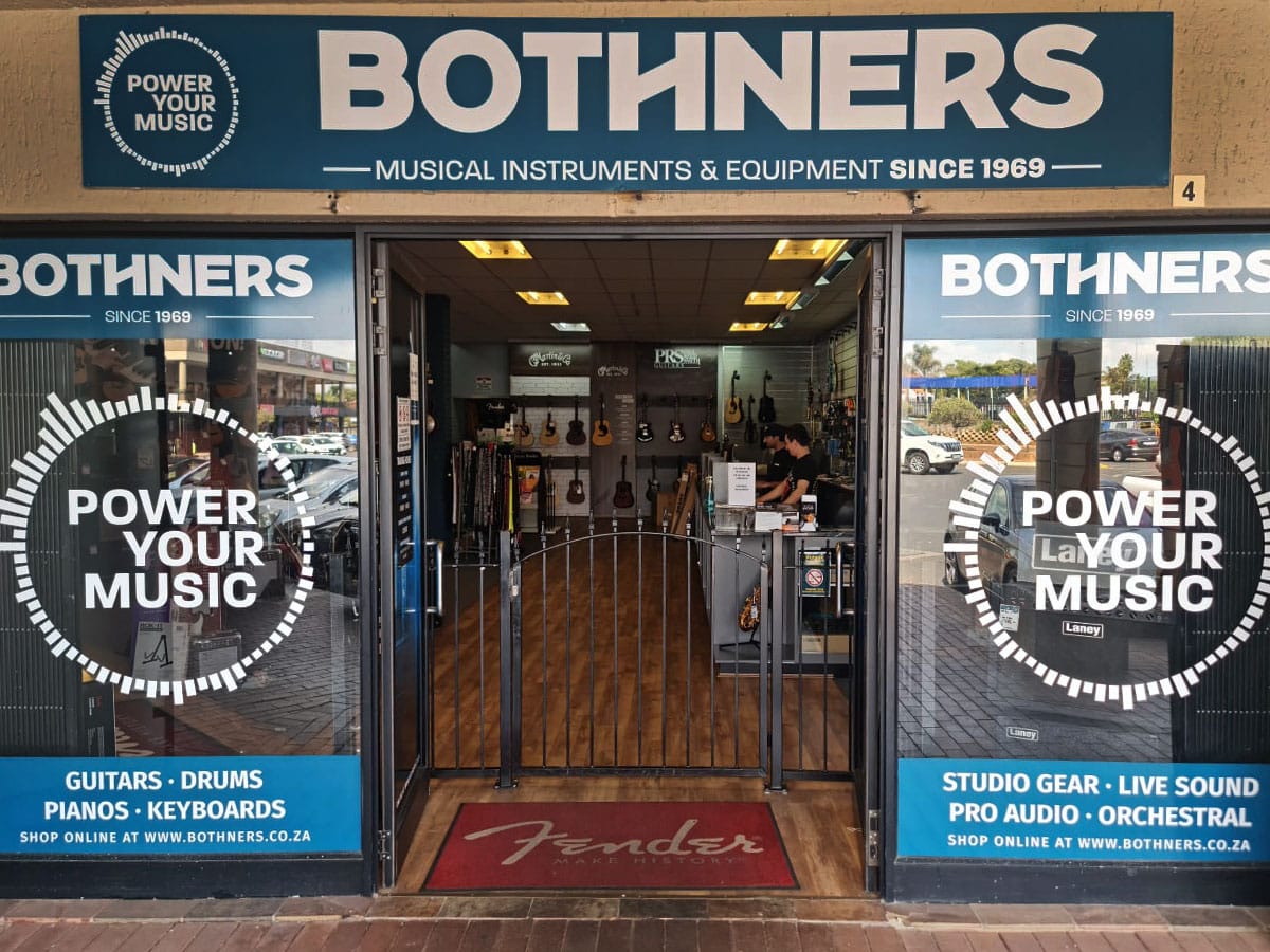Bothners-Centurion-Store-Entrance
